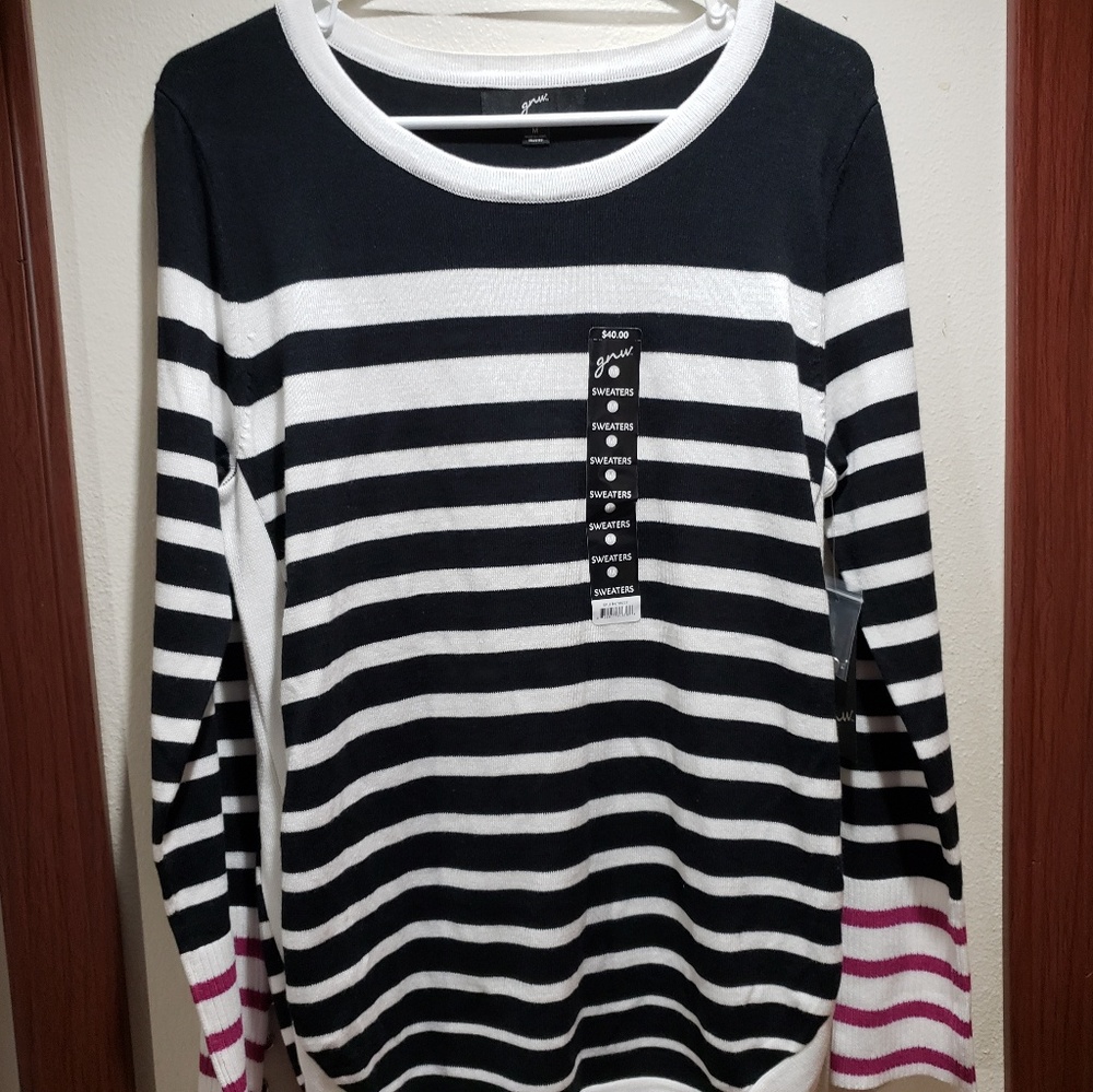 GNW sweater